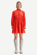 VESTIDO EBBALI / SAMSOE SAMSOE | https://www