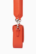 PANTONE NARANJA / OLIVIA MAREQUE