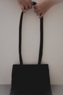 BOLSO CADEC NEGRO RITA ROW | https://www