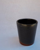 VASOS SETTE NEGRO/MARRÓN (2PCS) / PEDREÑO | https://www