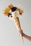 RAMO DE 11 FLORES ETERNAS / STUDIO ABOUT | https://www