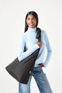 BOLSO BIWA (BLACK TECH) / LEFRIK | https://www