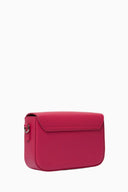 PANTONE FUCSIA / OLIVIA MAREQUE