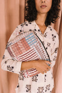 NECESER KIRIN (PAROT) / MAITANE BILBAO