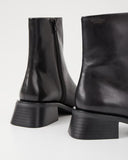 BOTIN NEGRO BLANCA / VAGABOND