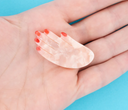 CLIP MANO UÑAS ROJAS / COUCOU SUZETTE