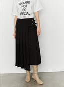FALDA NEGRA CON PLIEGUES / ISABELLE BLANCHE