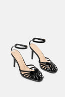 SANDALIA FEOLA NEGRA / TWENTY FOURHAITCH