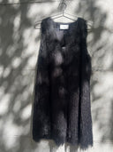 VESTIDO SIN MANGAS Y FLECOS  / SOLOTRE