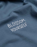 CAMISETA BLOSSOM YOURSELF STEEL BLUE / OLOW